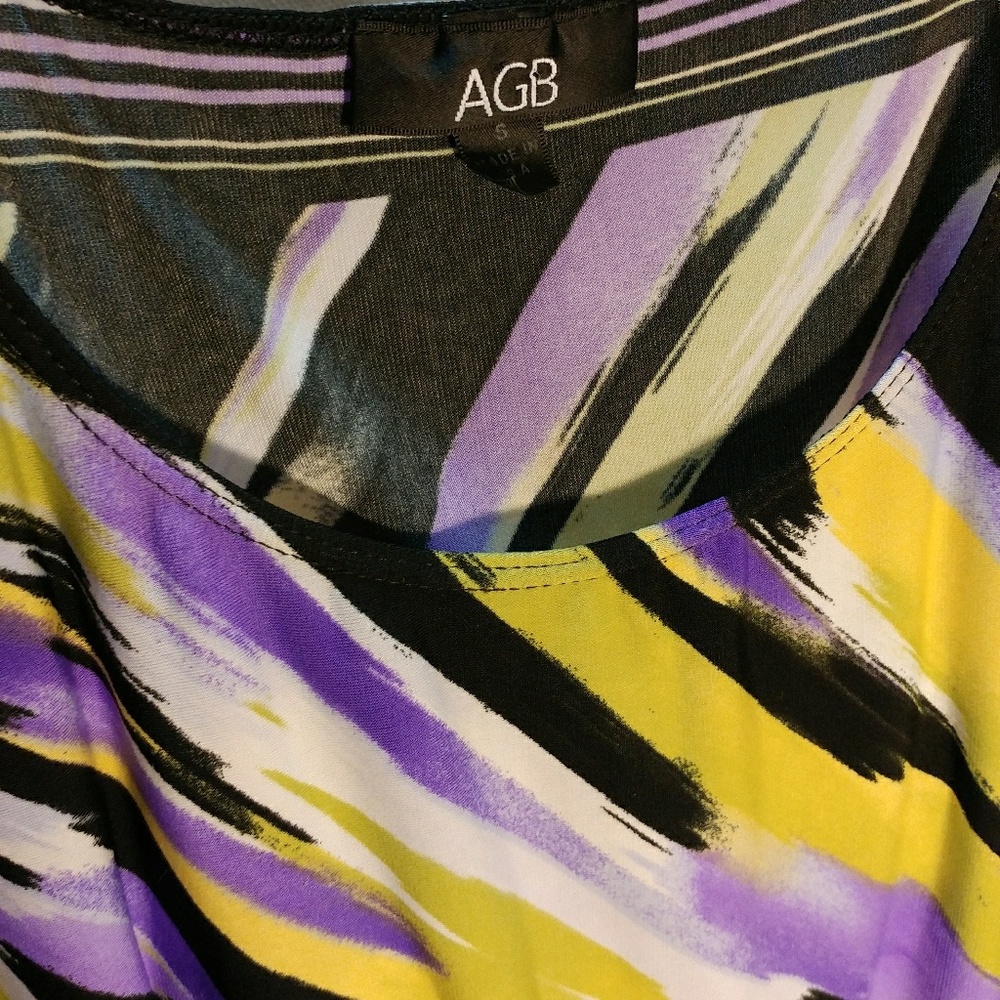 AGB Tunic - 3 for $10 - Picture 5 of 6